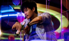 亚洲成a人片在线观看中文